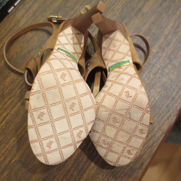 NEW L.A.M.B. Heels Slight scuffing from storage - Picture 10 of 11